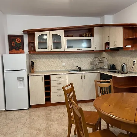 скиелит 3 * パンポロボ